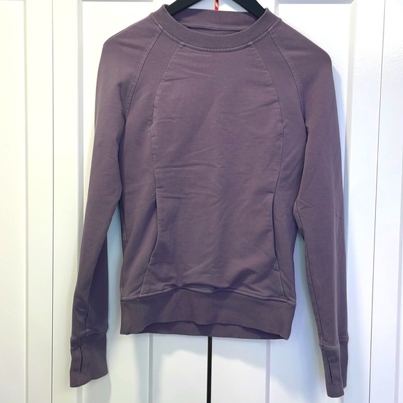 Lululemon scuba crew size 0, discontinued color - Picture 4 of 6